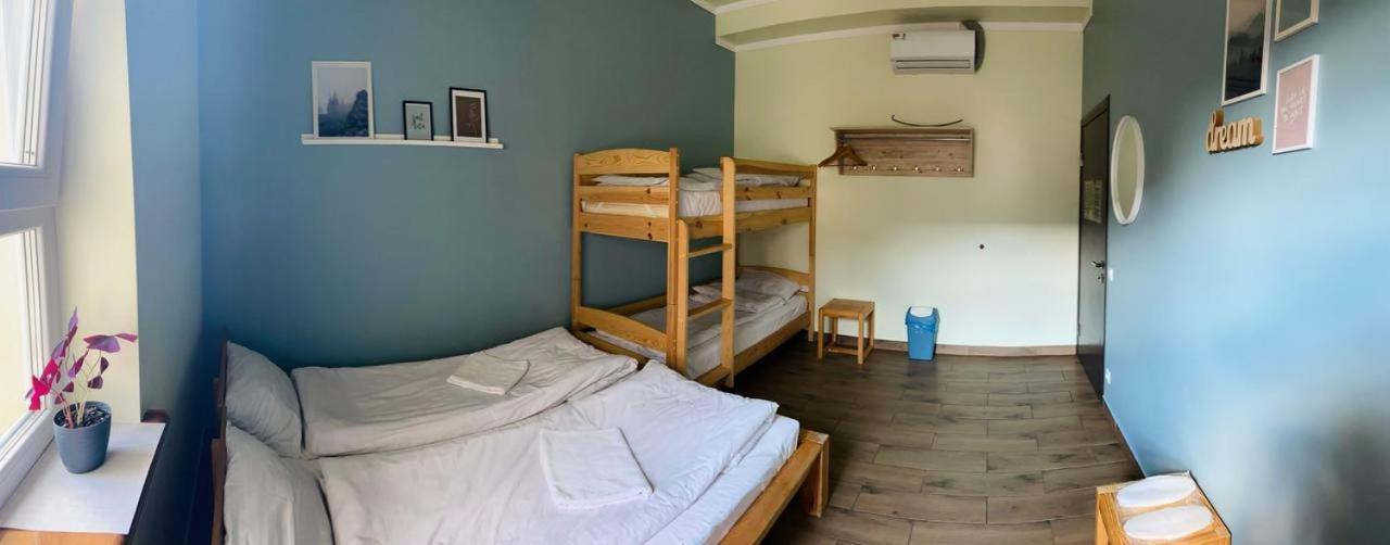 DREAM Hostel Khmelnytskyi Pokoj fotografie